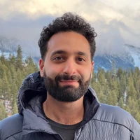 Mehran Maghoumi's avatar